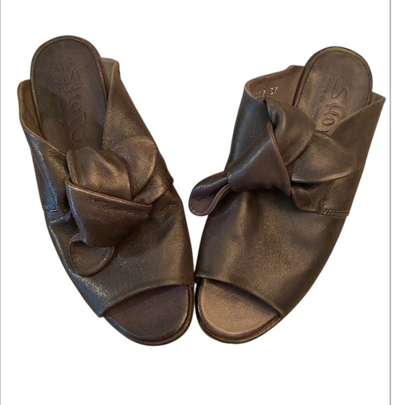 🔥RARE🔥Shoto Bow Slide Leather Grey/Brown Size IT 37 US 6.5/7 - Picture 3 of 10